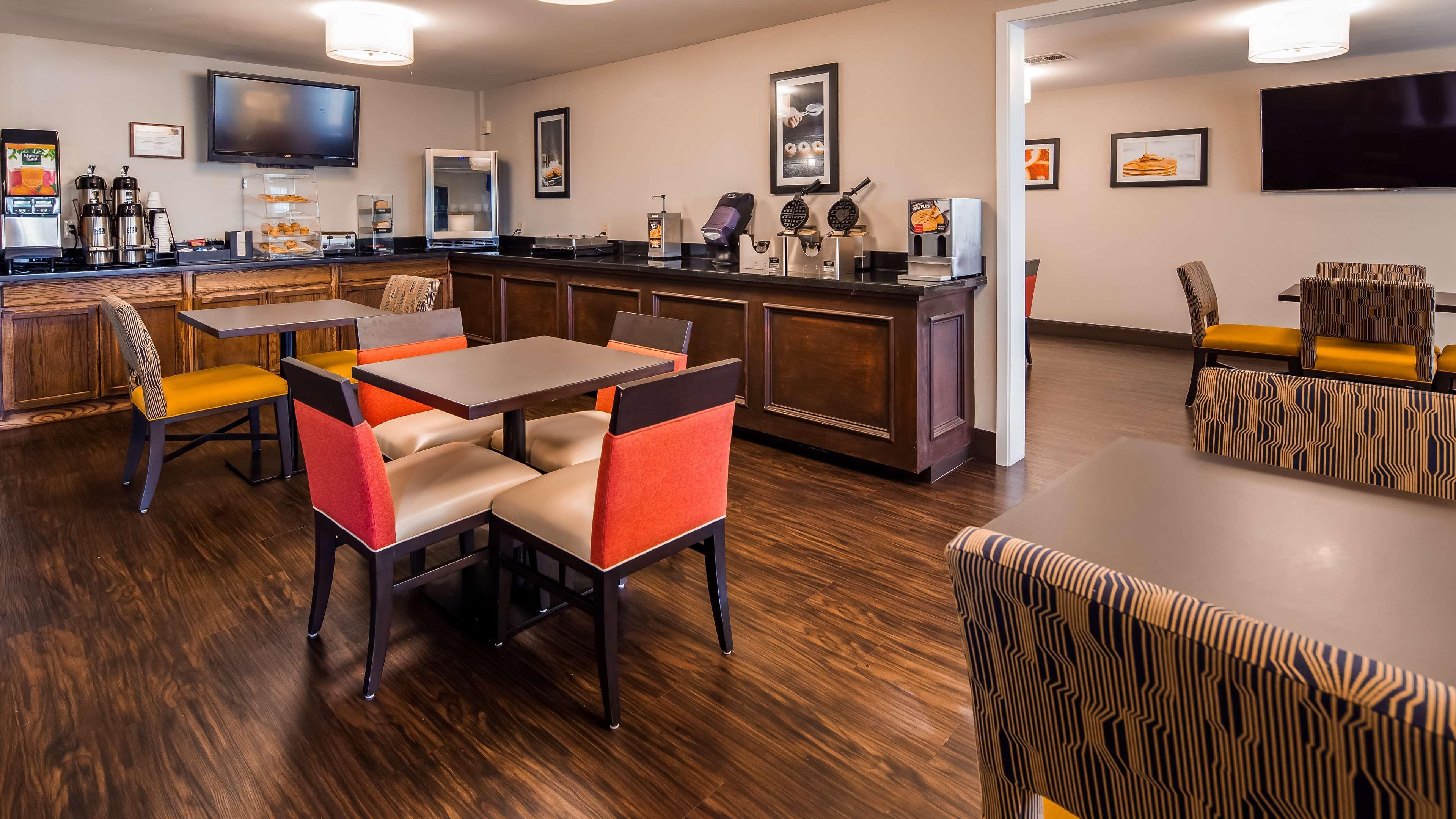Best Western Inn & Suites Copperas Cove Екстериор снимка