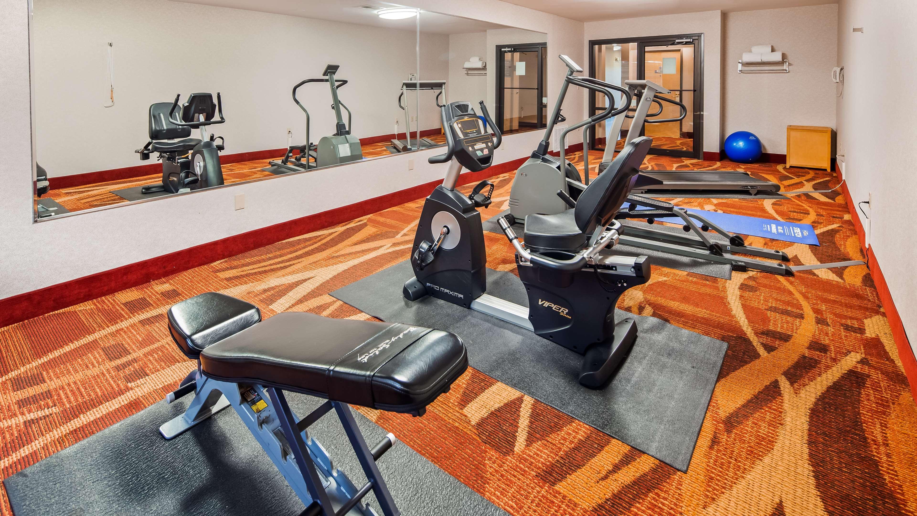 Best Western Inn & Suites Copperas Cove Екстериор снимка