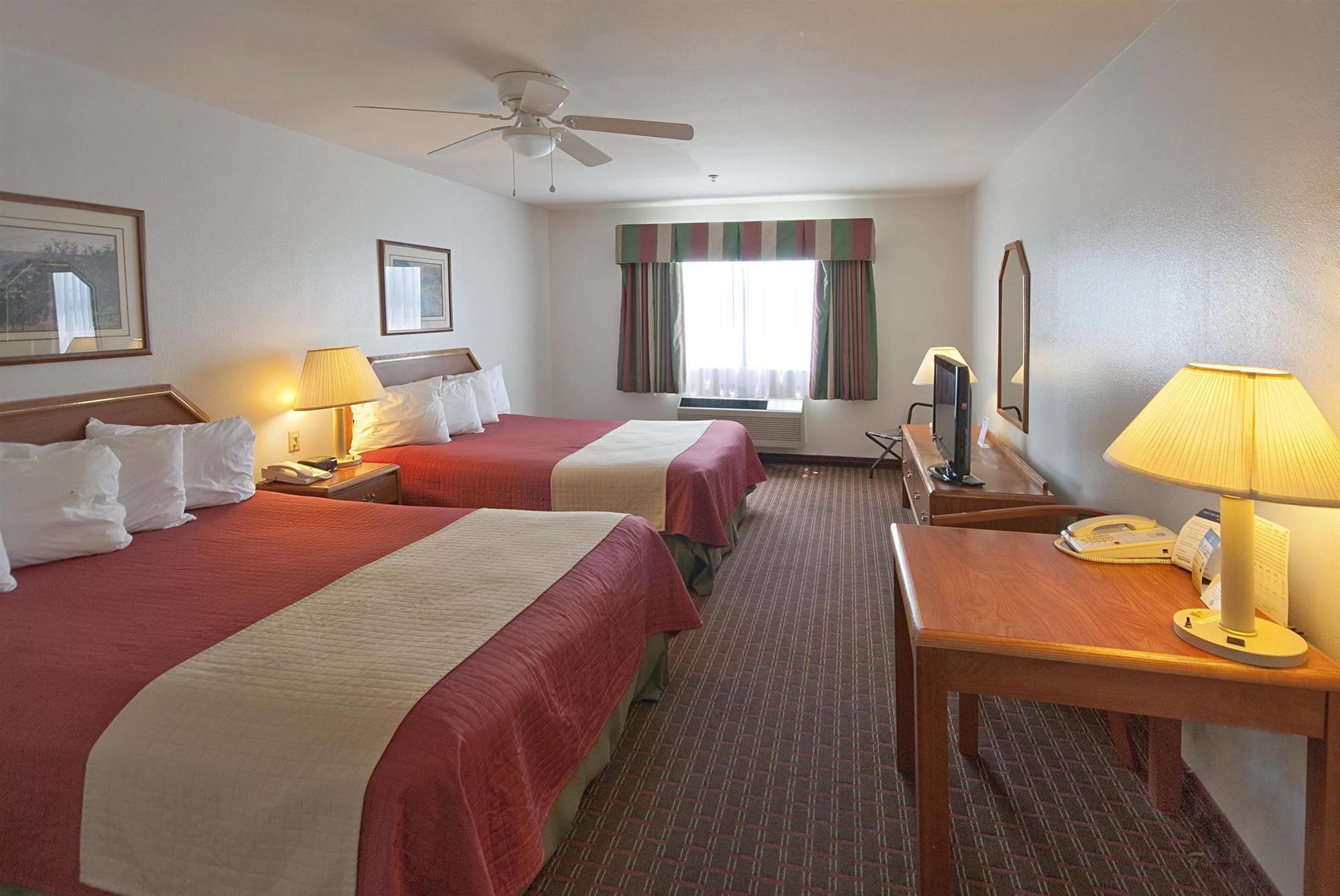 Best Western Inn & Suites Copperas Cove Екстериор снимка